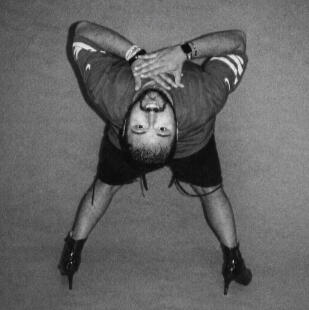 The Performance Upgrade (Prompt Pack) A performance pack of 21 prompts meant to make you feel good as you lead dance and choreography dance classes!